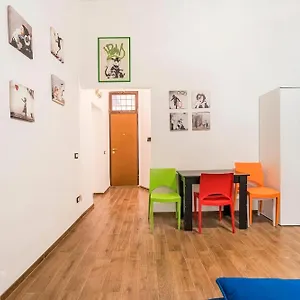  Appartement Casa Di Silvia A Porta Pia Italie